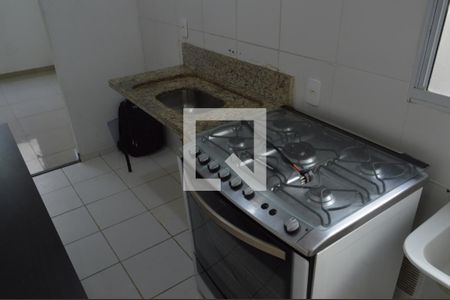 Cozinha de apartamento à venda com 2 quartos, 45m² em Gardênia Azul, Rio de Janeiro