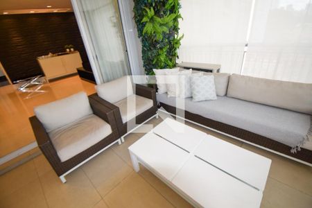 Sala de apartamento à venda com 3 quartos, 192m² em Chácara Califórnia, São Paulo