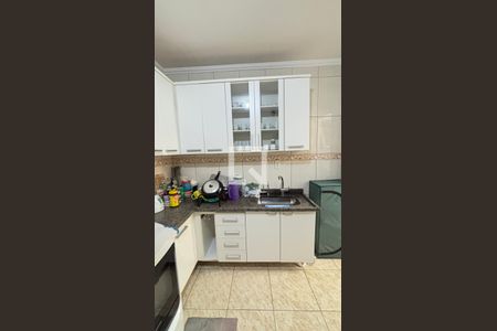 Cozinha de apartamento à venda com 2 quartos, 80m² em Vila Tibiriçá, Santo André