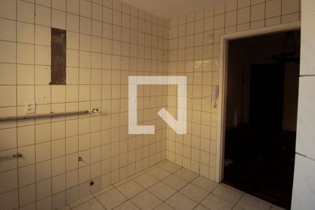 Cozinha de apartamento para alugar com 2 quartos, 60m² em Humaitá, Porto Alegre