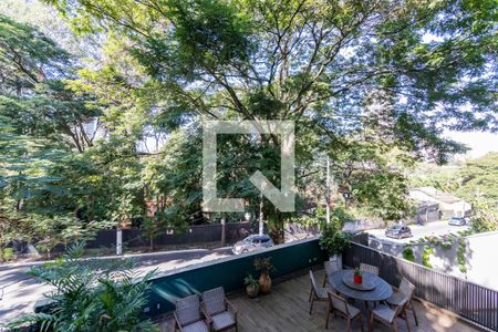 Vista da Sala de TV de casa à venda com 3 quartos, 412m² em Fazenda Morumbi, São Paulo