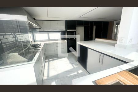 Casa de Condomínio à venda com 7 quartos, 372m² em Tucuruvi, São Paulo