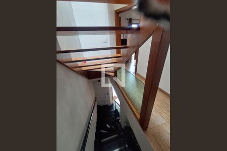 Corredor de casa à venda com 4 quartos, 250m² em Santo Antônio, São Caetano do Sul