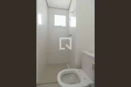 Banheiro de kitnet/studio para alugar com 0 quarto, 30m² em Vila Dom Pedro I, São Paulo