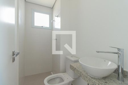 Banheiro de kitnet/studio para alugar com 0 quarto, 30m² em Vila Dom Pedro I, São Paulo