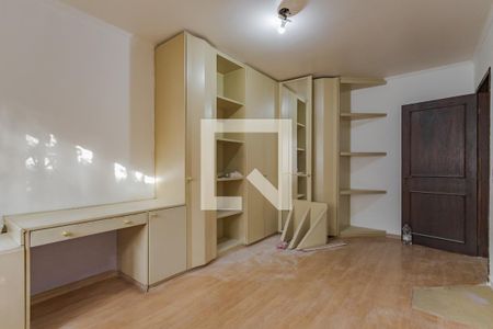 Quarto 3 de casa para alugar com 4 quartos, 313m² em Jardim Itu, Porto Alegre