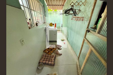 Área de Serviço de casa à venda com 4 quartos, 140m² em Jardim Bandeirantes, Contagem