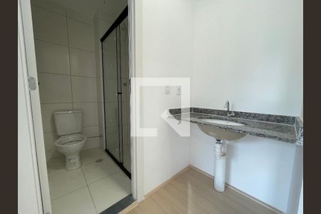 Banheiro de apartamento para alugar com 2 quartos, 35m² em Jaguaré, São Paulo