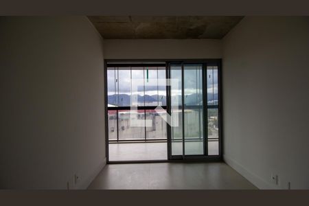 Quarto de apartamento à venda com 2 quartos, 81m² em Recreio dos Bandeirantes, Rio de Janeiro