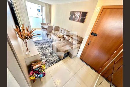 Sala de apartamento para alugar com 2 quartos, 78m² em Ouro Preto, Belo Horizonte