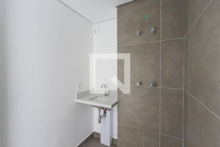 Banheiro de apartamento à venda com 1 quarto, 41m² em Jardim Vera Cruz, São Paulo
