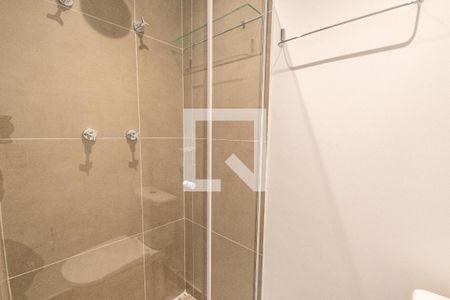 Banheiro de kitnet/studio à venda com 1 quarto, 20m² em Liberdade, São Paulo