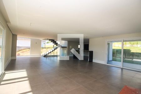 Sala de casa de condomínio à venda com 4 quartos, 356m² em Vila Nova, Porto Alegre