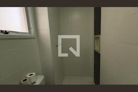 Banheiro de apartamento à venda com 3 quartos, 72m² em Torres de São José, Jundiaí