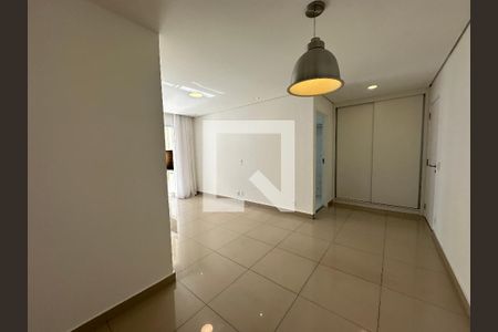 Sala de apartamento para alugar com 3 quartos, 94m² em Alphaville, Santana de Parnaíba