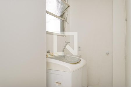 Área de Serviço de apartamento para alugar com 2 quartos, 57m² em Centro, Florianópolis