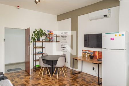 Apartamento para alugar com 2 quartos, 57m² em Centro, Florianópolis