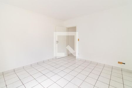 Quarto 1 de casa para alugar com 2 quartos, 120m² em Vila Ré, São Paulo