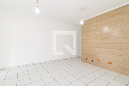 Sala de casa para alugar com 2 quartos, 120m² em Vila Ré, São Paulo