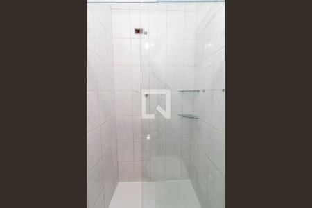 Banheiro de casa para alugar com 2 quartos, 120m² em Vila Ré, São Paulo