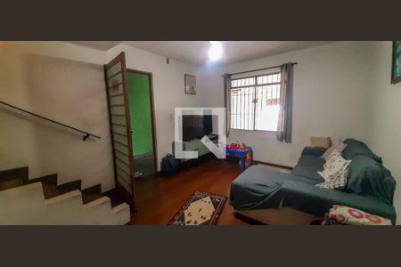 Sala de casa à venda com 5 quartos, 186m² em Cidade das Flores, Osasco