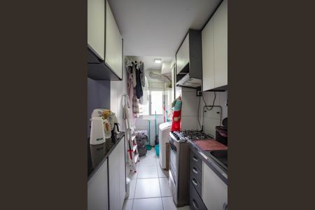 Cozinha de apartamento para alugar com 2 quartos, 44m² em Canhema, Diadema