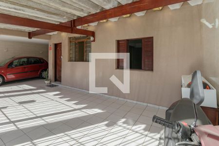 Garagem de casa para alugar com 3 quartos, 200m² em Vila Ivone, São Paulo