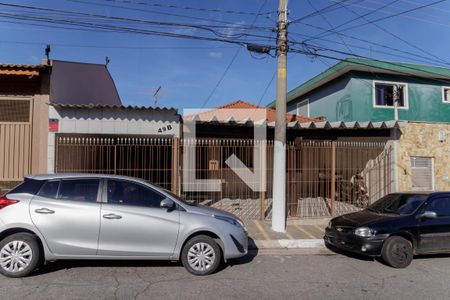 Fachada de casa para alugar com 3 quartos, 200m² em Vila Ivone, São Paulo