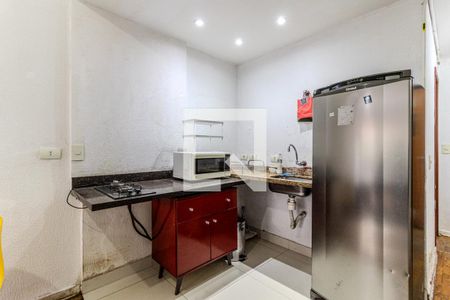 Cozinha de kitnet/studio para alugar com 1 quarto, 35m² em República, São Paulo