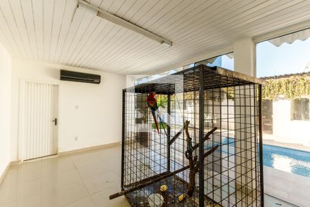 Area comum de casa para alugar com 2 quartos, 282m² em Três Figueiras, Porto Alegre