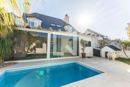 Area comum de casa para alugar com 2 quartos, 282m² em Três Figueiras, Porto Alegre