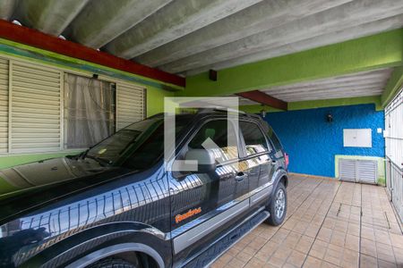 Garagem de casa à venda com 2 quartos, 250m² em Vila Carolina, São Paulo