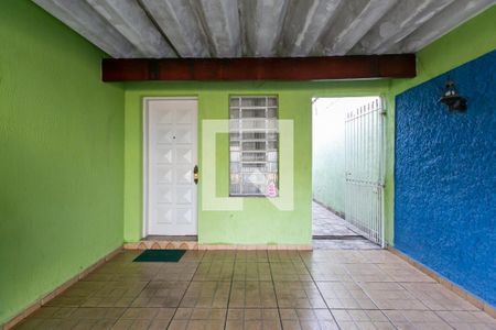 Garagem de casa à venda com 2 quartos, 250m² em Vila Carolina, São Paulo