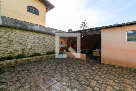 Quintal de casa à venda com 2 quartos, 250m² em Vila Carolina, São Paulo