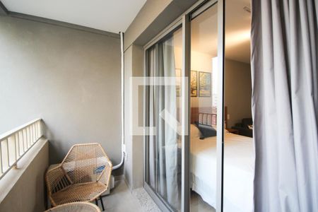 Varanda de kitnet/studio para alugar com 1 quarto, 30m² em Vila Nova Conceição, São Paulo
