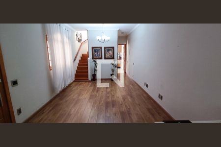 Sala de casa à venda com 3 quartos, 118m² em Vila Morse, São Paulo