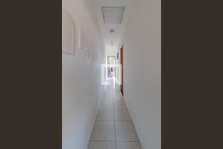 Corredor Superior de casa à venda com 3 quartos, 177m² em Vila Salete, São Paulo
