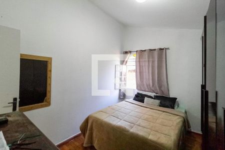 Quarto 2 de casa à venda com 3 quartos, 110m² em Serrano, Belo Horizonte