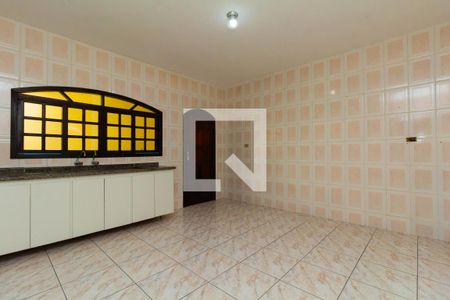 Cozinha de casa para alugar com 2 quartos, 110m² em Jardim Danfer, São Paulo
