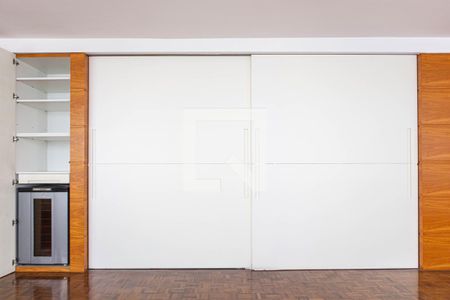 Sala - destaque - adega climatizada de apartamento à venda com 2 quartos, 158m² em Itaim Bibi, São Paulo