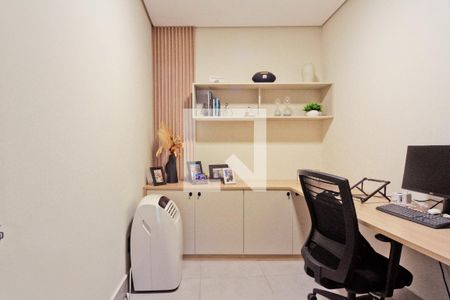 Escritório de casa à venda com 3 quartos, 206m² em Parque Sao Domingos, São Paulo