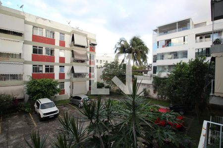 Vista de apartamento à venda com 2 quartos, 60m² em Taquara, Rio de Janeiro