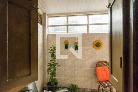 Casa 1 - vista da  Sala de casa à venda com 6 quartos, 400m² em Bonsucesso, Rio de Janeiro