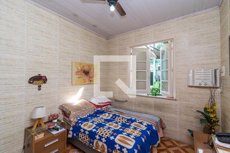 Casa 1 -  Quarto 1 de casa à venda com 6 quartos, 400m² em Bonsucesso, Rio de Janeiro