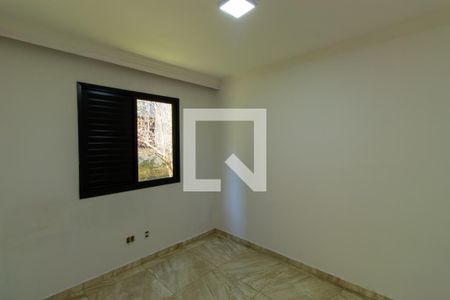 Quarto 2 de apartamento para alugar com 2 quartos, 54m² em Jardim Isis, Cotia