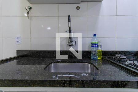 Sala/Cozinha de apartamento para alugar com 2 quartos, 54m² em Jardim Isis, Cotia