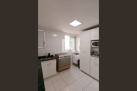Cozinha de apartamento à venda com 4 quartos, 180m² em Castelo, Belo Horizonte