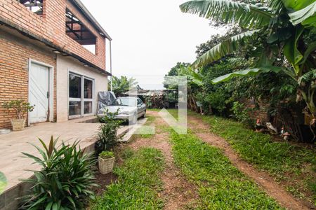 Quintal de casa à venda com 2 quartos, 100m² em Cristal, Porto Alegre