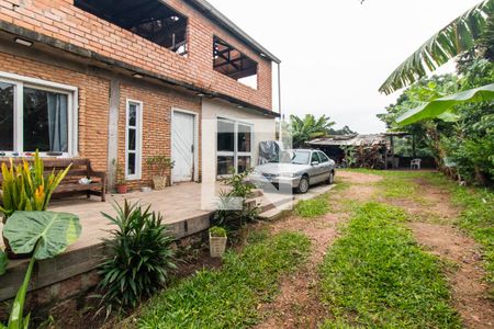 Quintal de casa à venda com 2 quartos, 100m² em Cristal, Porto Alegre