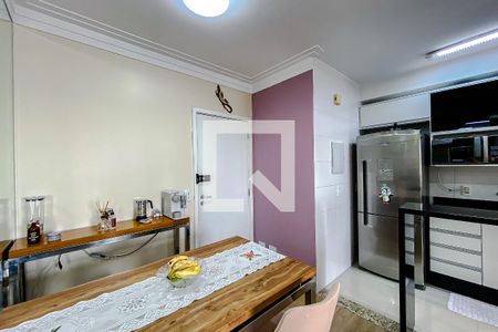 Sala de apartamento à venda com 2 quartos, 57m² em Vila Oratorio, São Paulo